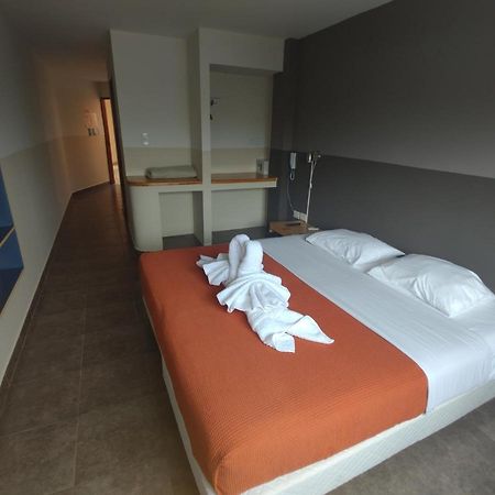 Eco Plaza Hotel Salta Exteriér fotografie
